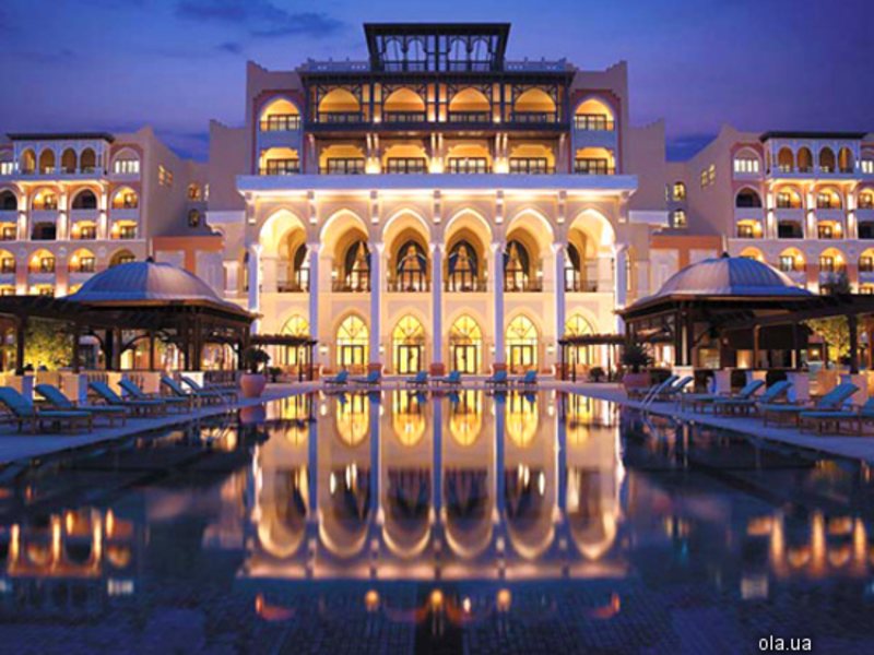 Shangri-La Hotel Qaryat Al Beri 9854