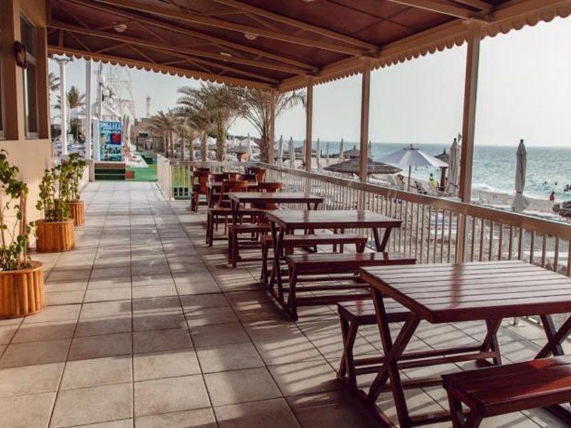 Sharjah Carlton 49283