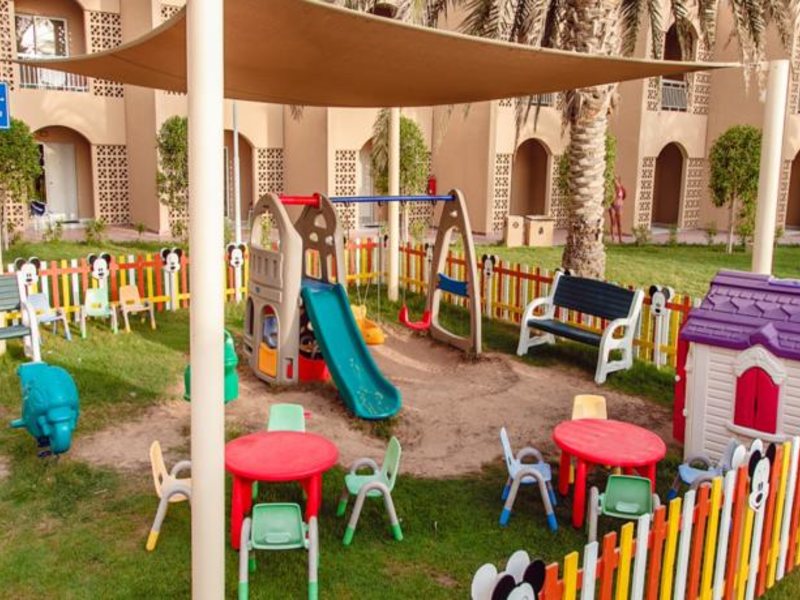 Sharjah Carlton 49285