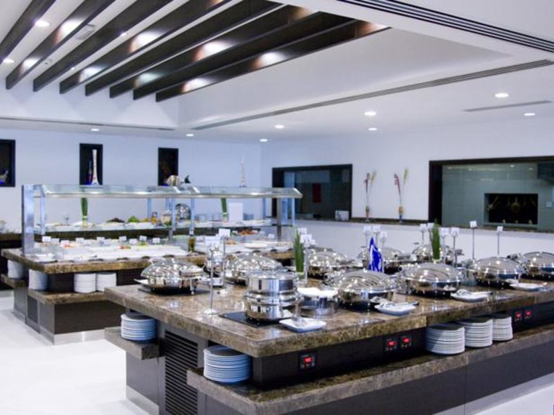 Sharjah Grand Hotel (ex 46608