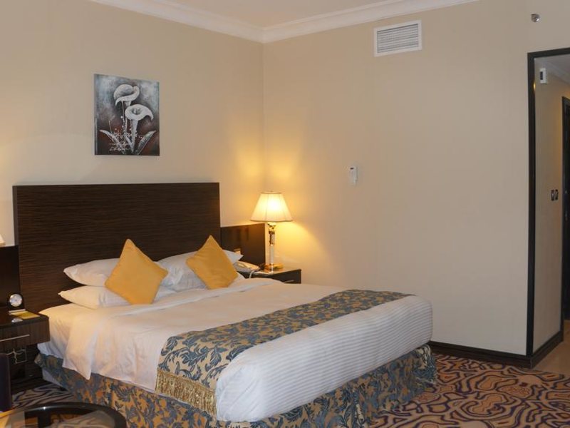 Sharjah Palace Hotel  230473