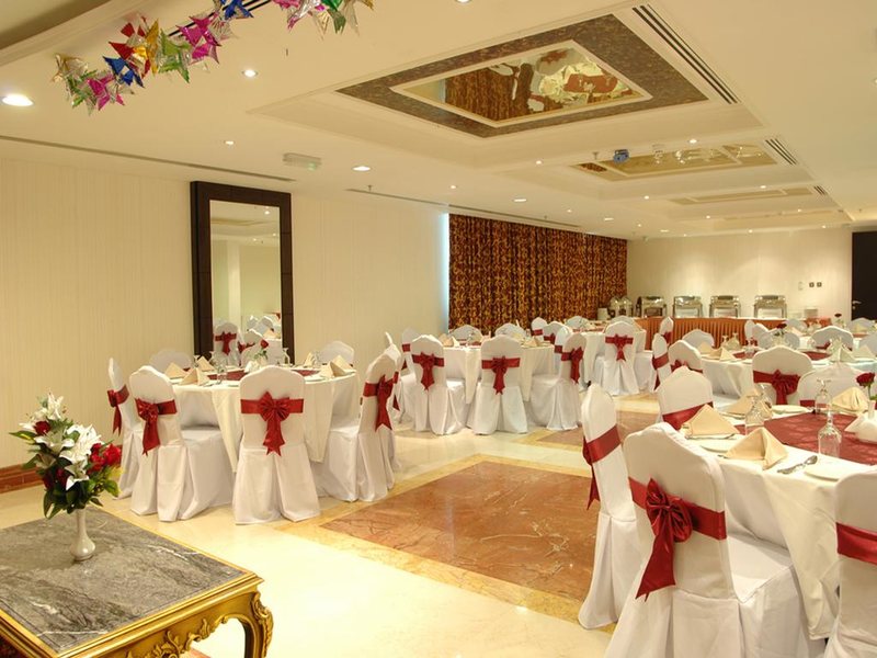 Sharjah Palace Hotel  230478