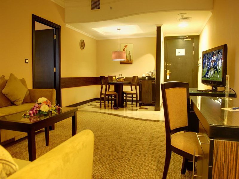 Sharjah Palace Hotel  230485