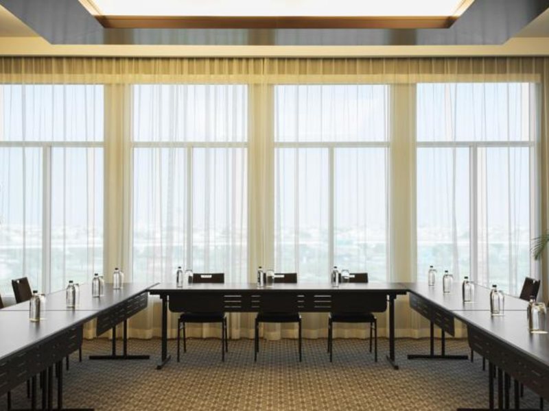 Sheraton Dubai Mall Of The Emirates (ex 48688