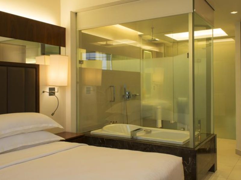 Sheraton Dubai Mall Of The Emirates (ex 48691