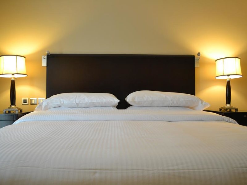 Sheraton Khalidiya Hotel 296983