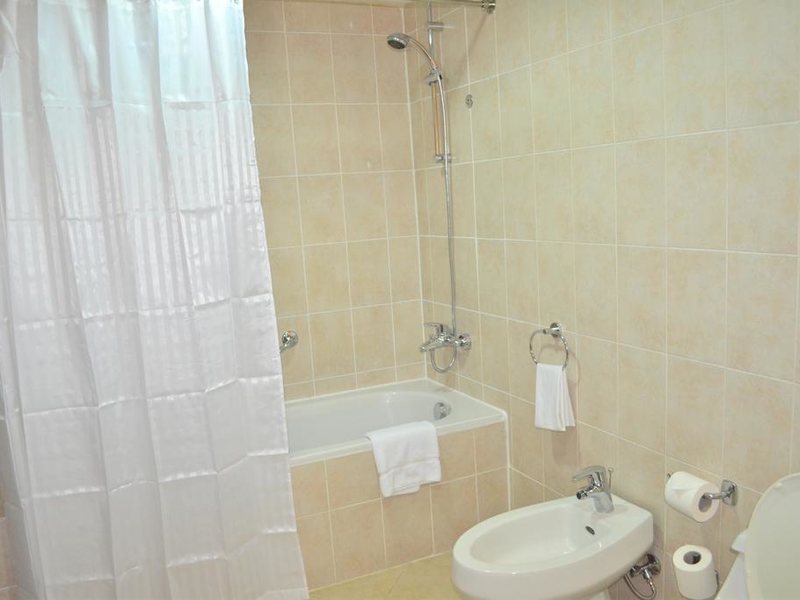 Sheraton Khalidiya Hotel 296989