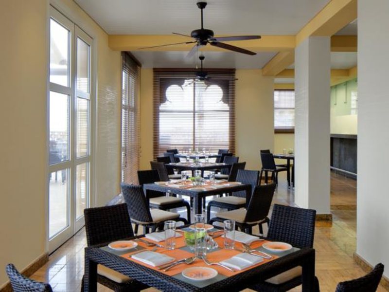 Sheraton Sharjah Beach Resort & Sра 58061