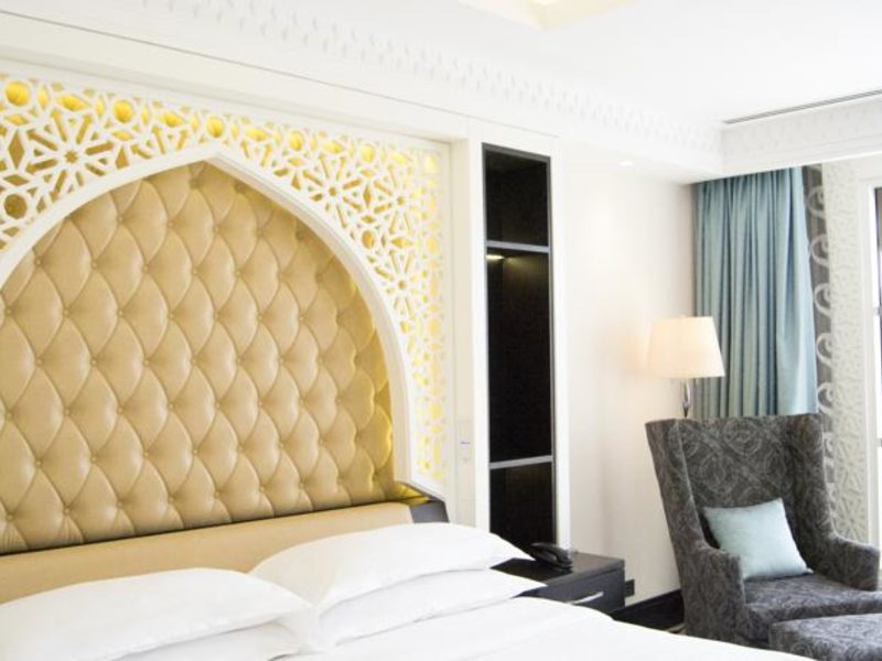 Sheraton Sharjah Beach Resort & Sра 58075