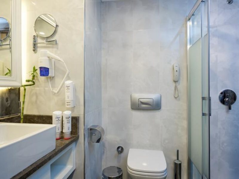 Sherwood Breezes Resort 103318