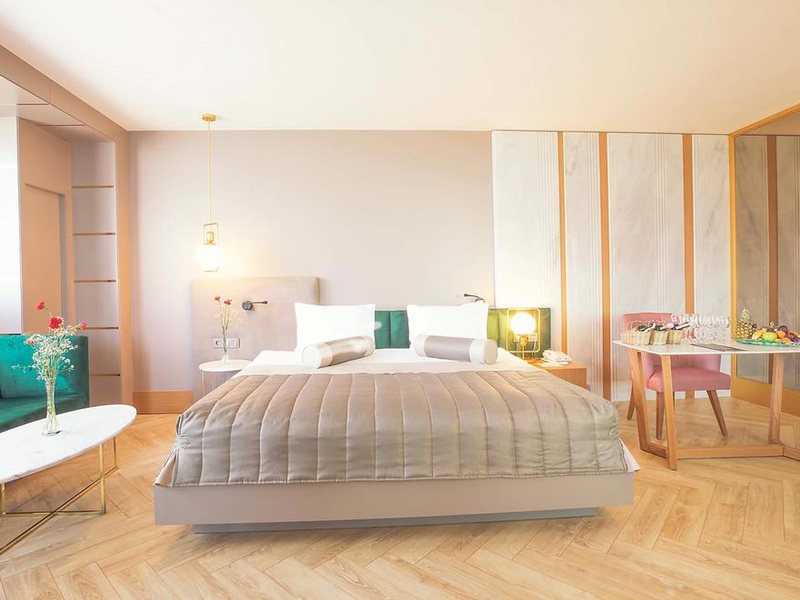 Sherwood Breezes Resort 296262