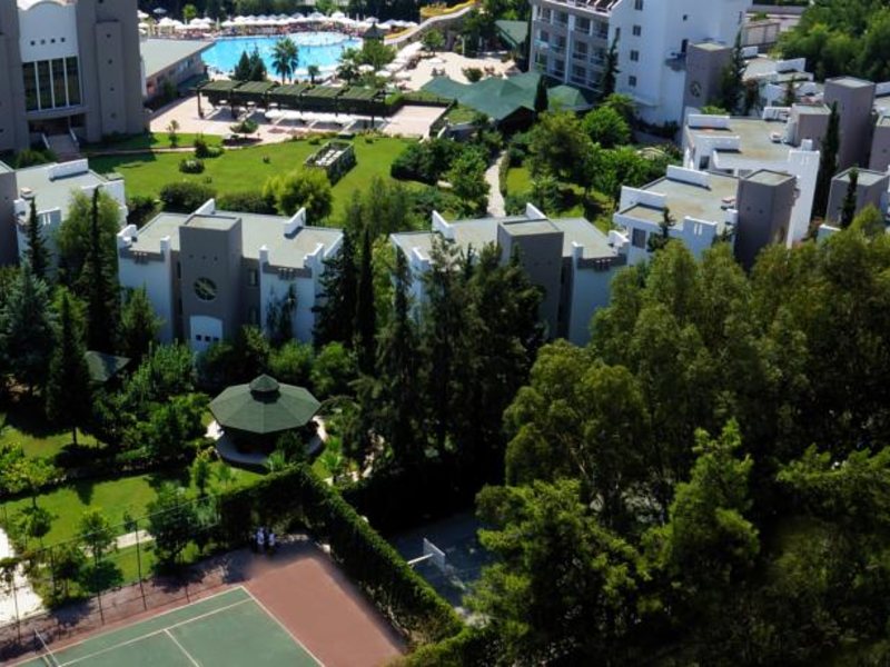 Sherwood Greenwood Resort Hotel 66978