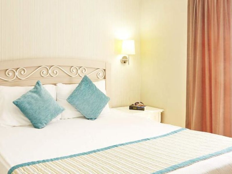 Sherwood Greenwood Resort Hotel 66984