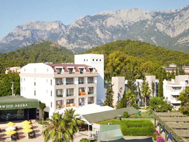 Sherwood Greenwood Resort Hotel 66988