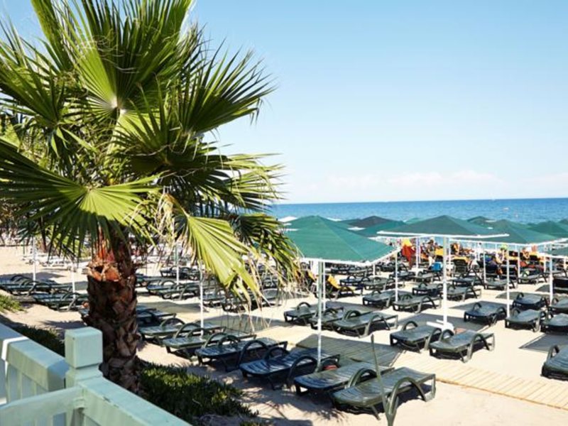 Sherwood Greenwood Resort Hotel 66990