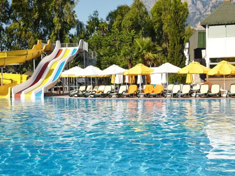 Sherwood Greenwood Resort Hotel 66995