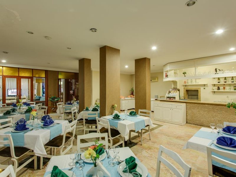 Sherwood Prize Hotel 176077