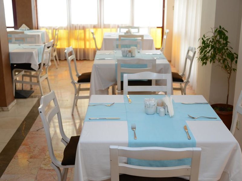 Sherwood Prize Hotel 176080