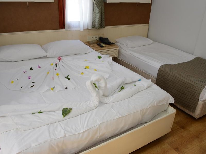 Sherwood Prize Hotel 176086