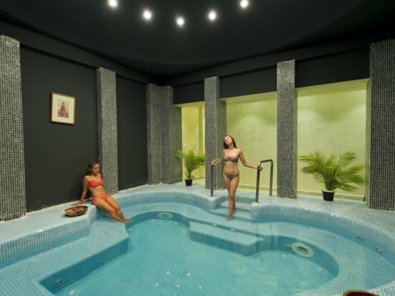 Shores Amphoras Resort (ех 121642