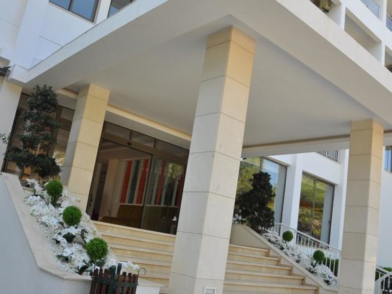 Side Ally Hotel (ex 90666