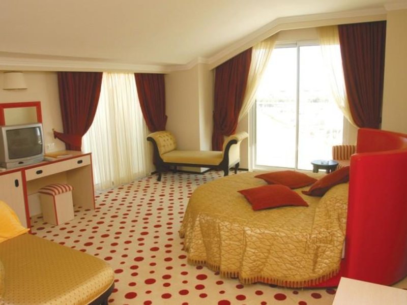 Side Aurora (ех 38084