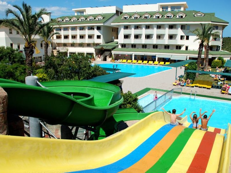 Side Breeze Hotel  71639