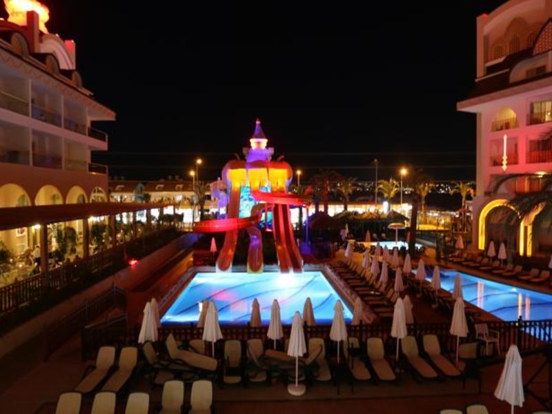 Side Crown Charm Palace 60827