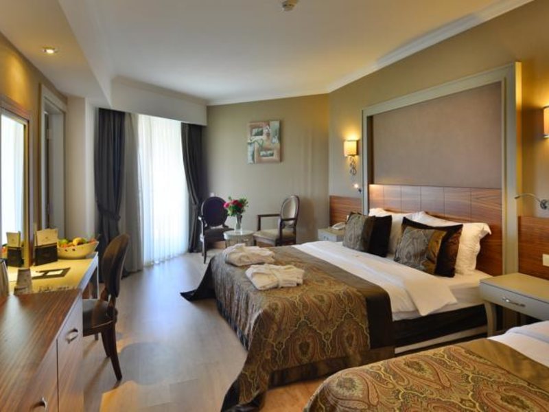 Side Crown Charm Palace 60837