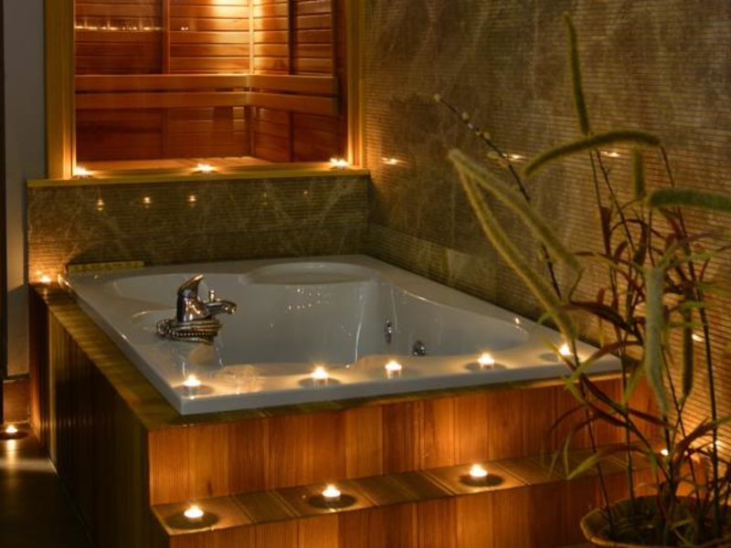 Side Crown Palace 58874