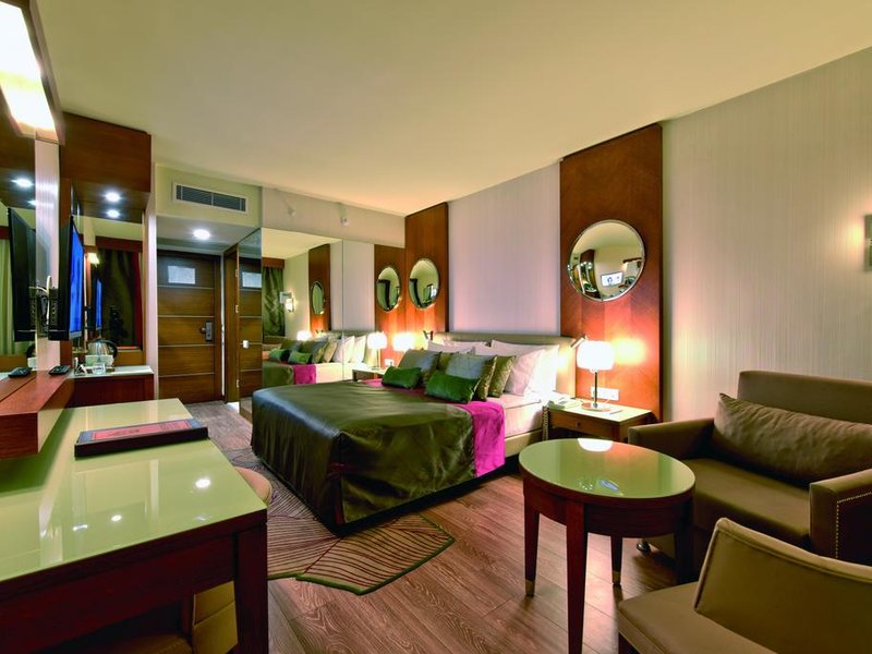 Side Star Elegance (ex 296323