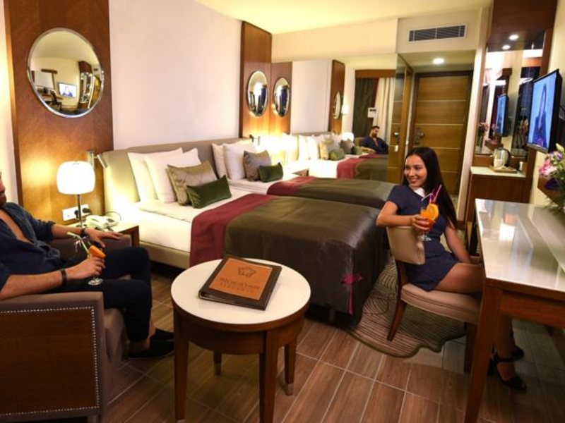 Side Star Elegance (ex 58440