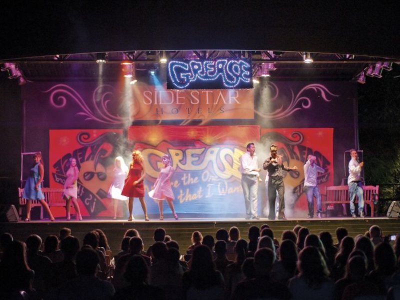 Side Star Resort 33899