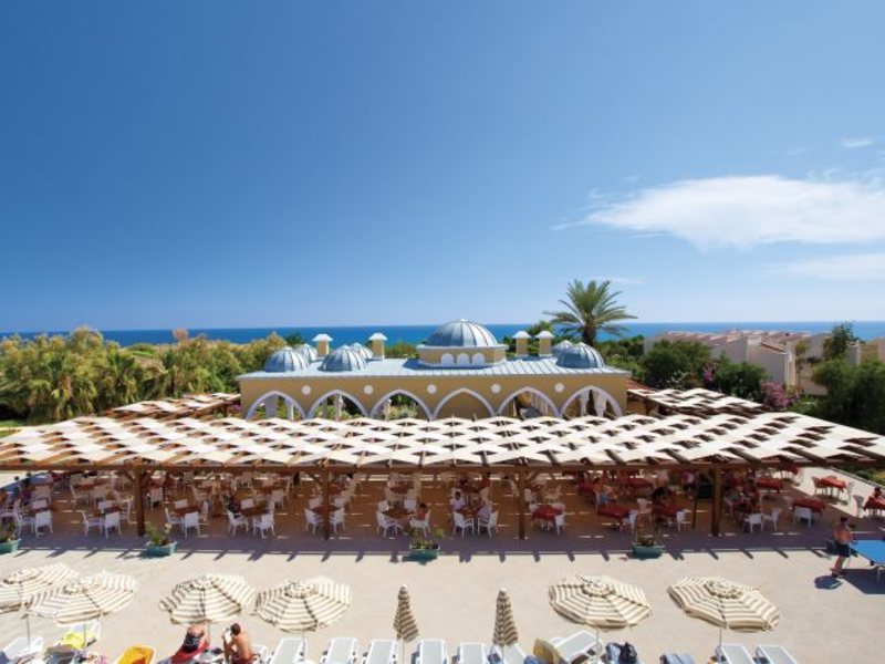 Side Star Resort 33907