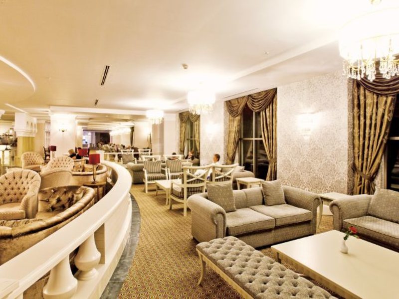 Side Star Resort 33909