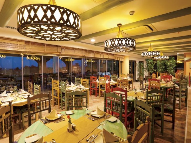 Side Star Resort 33911