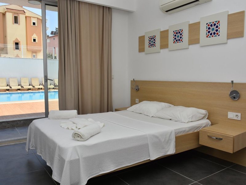 Side Twings Residence Home 302568