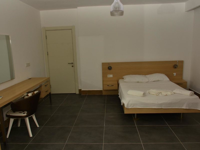 Side Twings Residence Home 302572