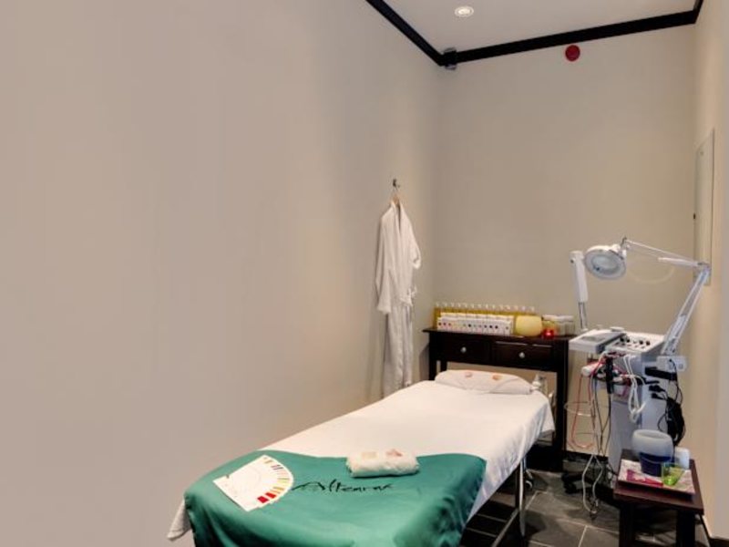 Signature Hotel Apartments & Spa Marina (ех 117993