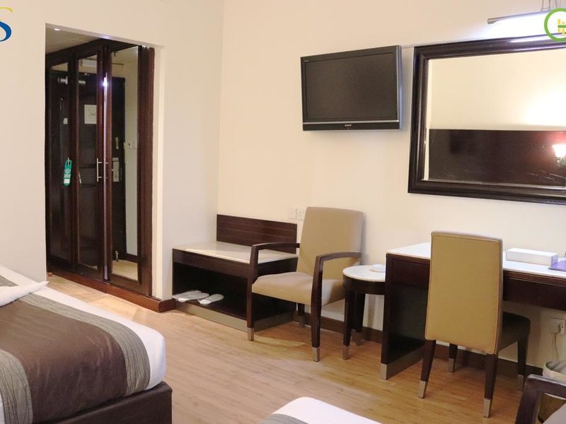 Signature Inn Dubai 299132