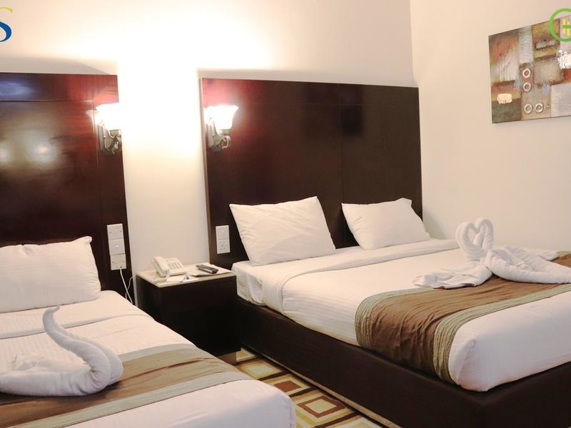 Signature Inn Dubai 299134