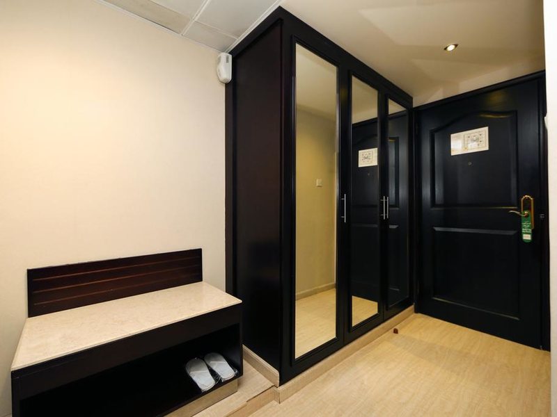 Signature Inn Dubai 299137