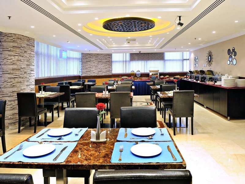 Signature Inn Dubai 299156