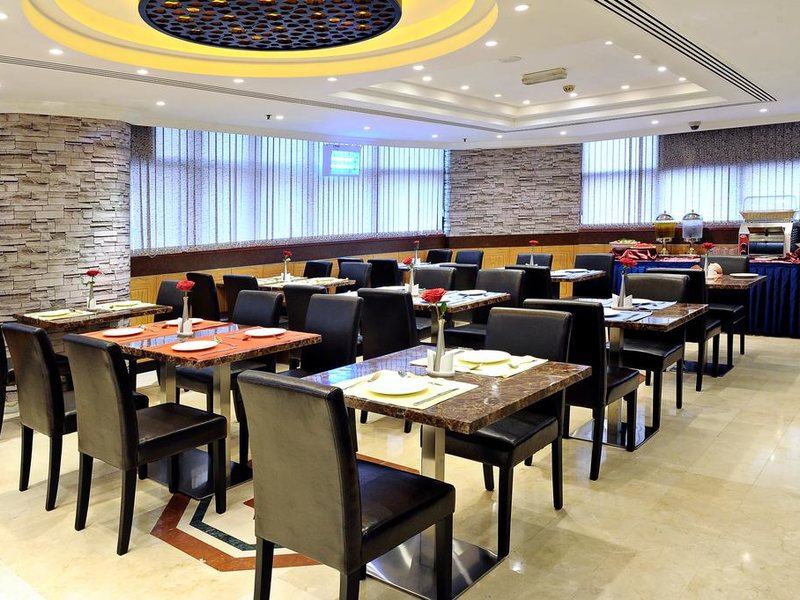 Signature Inn Dubai 299157