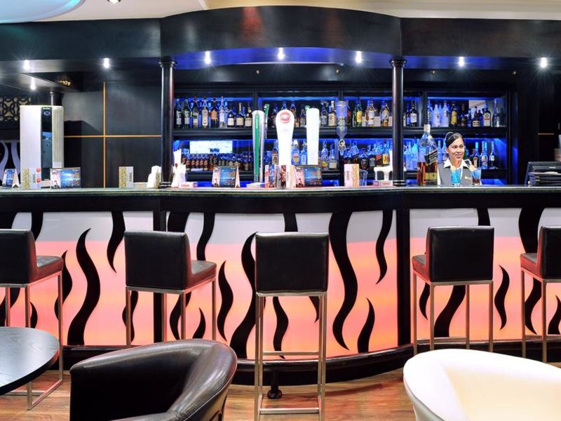 Signature Inn Dubai 299159