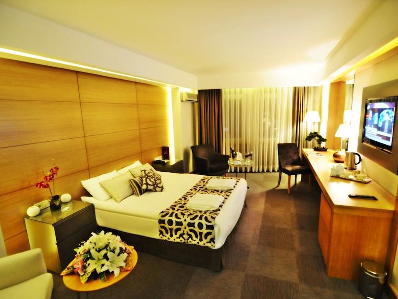 Silivri Park Hotel  302600