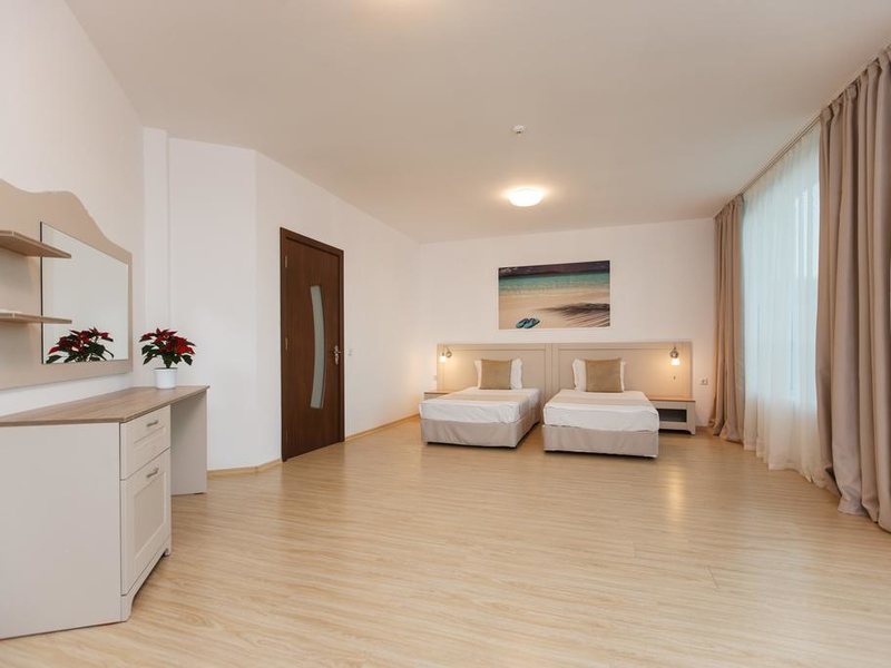 Silver Beach Resort 168444