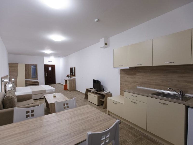 Silver Beach Resort 168445