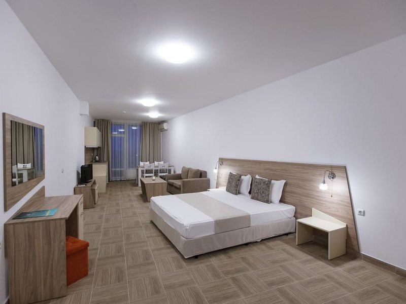 Silver Beach Resort 168447