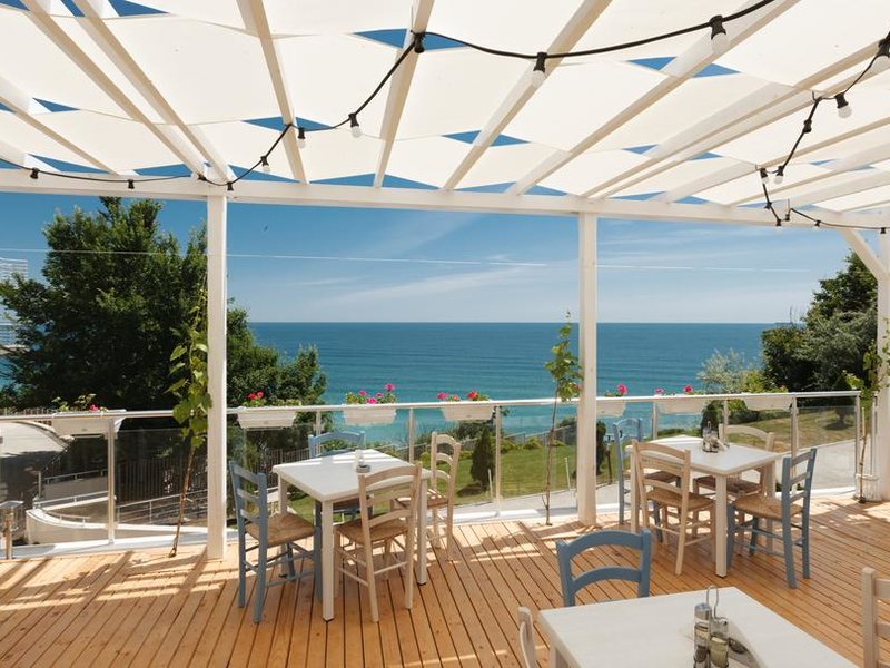 Silver Beach Resort 168449